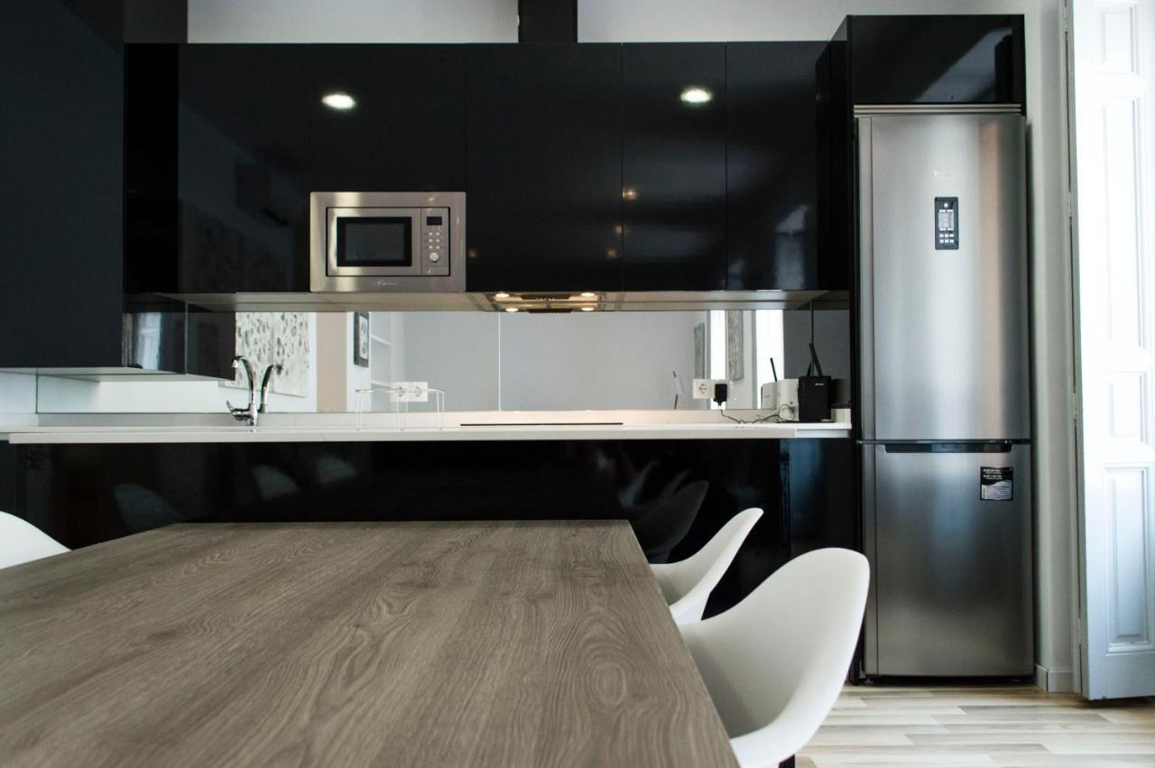 For You Rentals New Design Apartment Temporal Puerta Del Sol Pre10C Madrid Eksteriør bilde