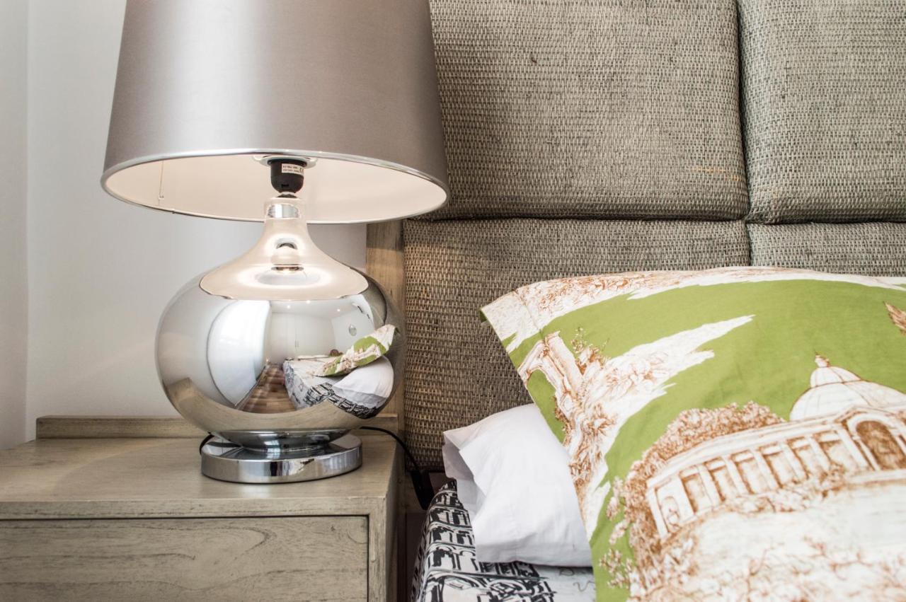 For You Rentals New Design Apartment Temporal Puerta Del Sol Pre10C Madrid Eksteriør bilde