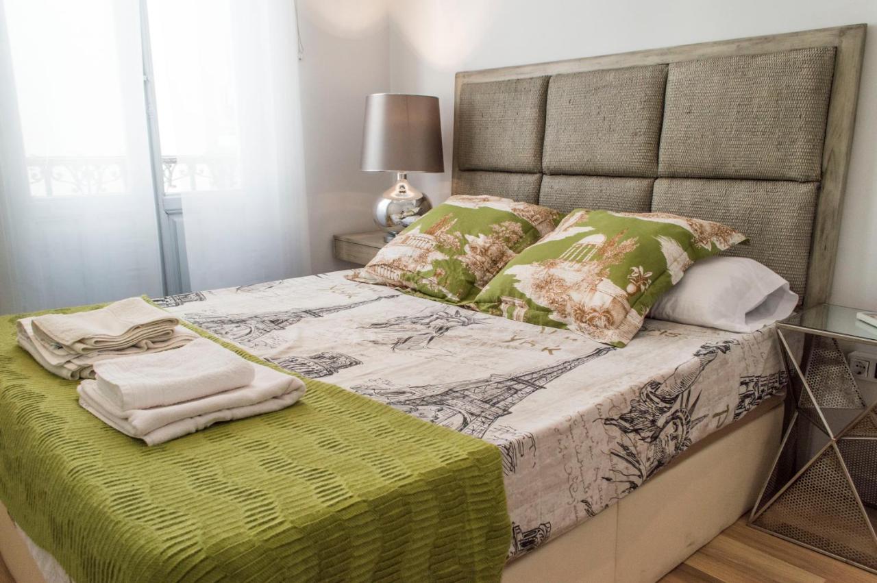 For You Rentals New Design Apartment Temporal Puerta Del Sol Pre10C Madrid Eksteriør bilde