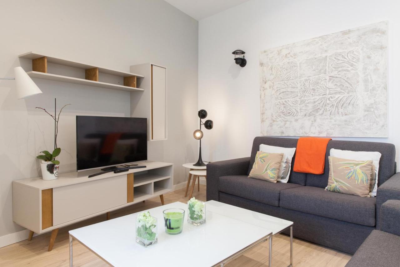 For You Rentals New Design Apartment Temporal Puerta Del Sol Pre10C Madrid Eksteriør bilde