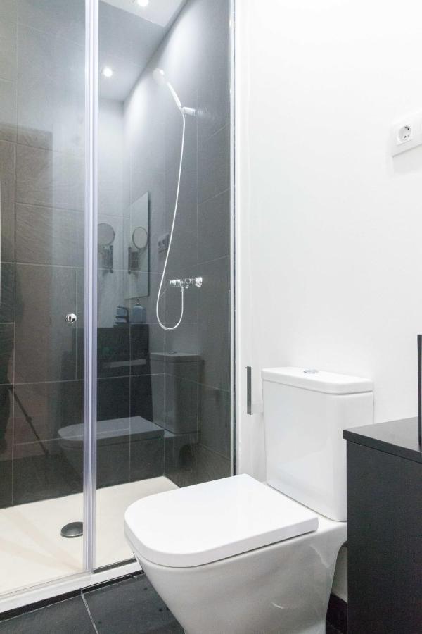 For You Rentals New Design Apartment Temporal Puerta Del Sol Pre10C Madrid Eksteriør bilde