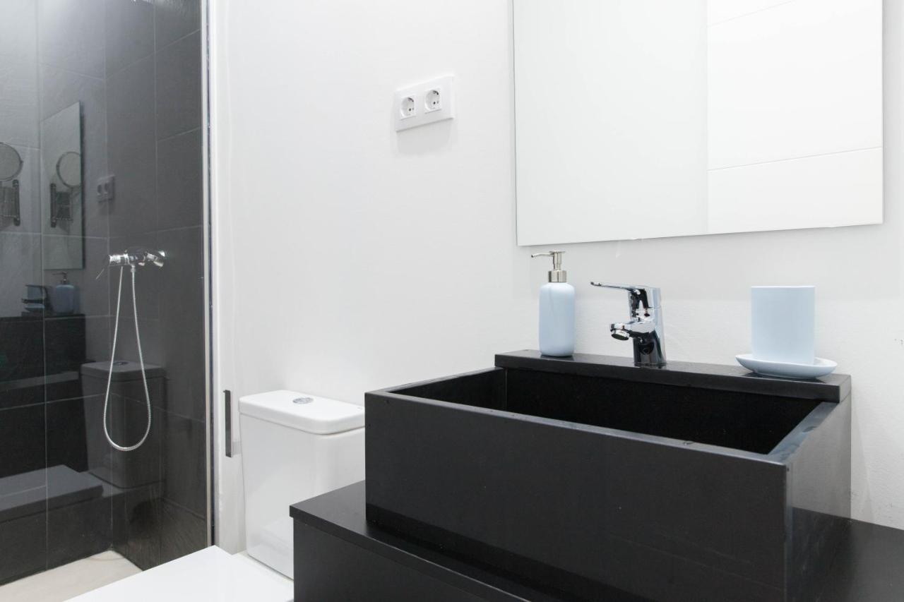For You Rentals New Design Apartment Temporal Puerta Del Sol Pre10C Madrid Eksteriør bilde