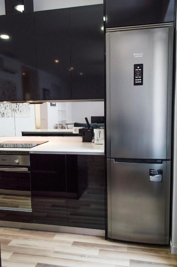 For You Rentals New Design Apartment Temporal Puerta Del Sol Pre10C Madrid Eksteriør bilde