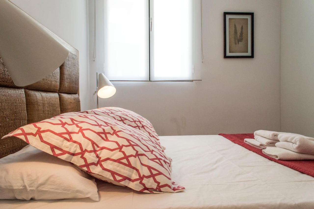 For You Rentals New Design Apartment Temporal Puerta Del Sol Pre10C Madrid Eksteriør bilde