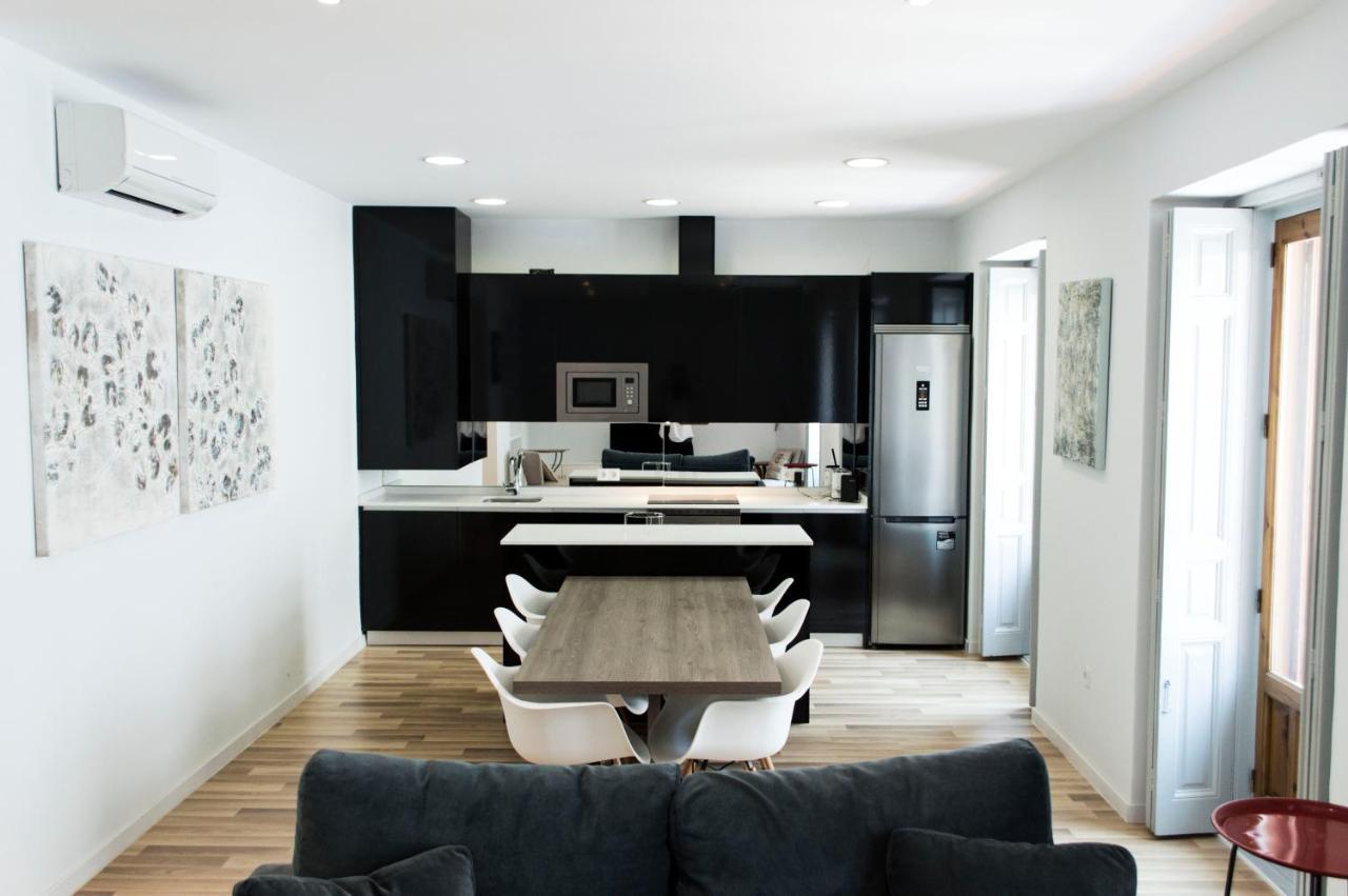 For You Rentals New Design Apartment Temporal Puerta Del Sol Pre10C Madrid Eksteriør bilde