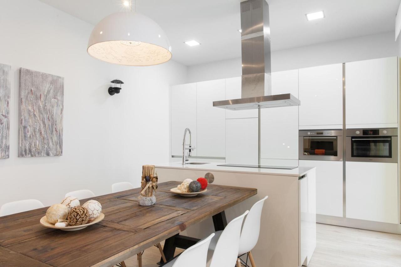 For You Rentals New Design Apartment Temporal Puerta Del Sol Pre10C Madrid Eksteriør bilde