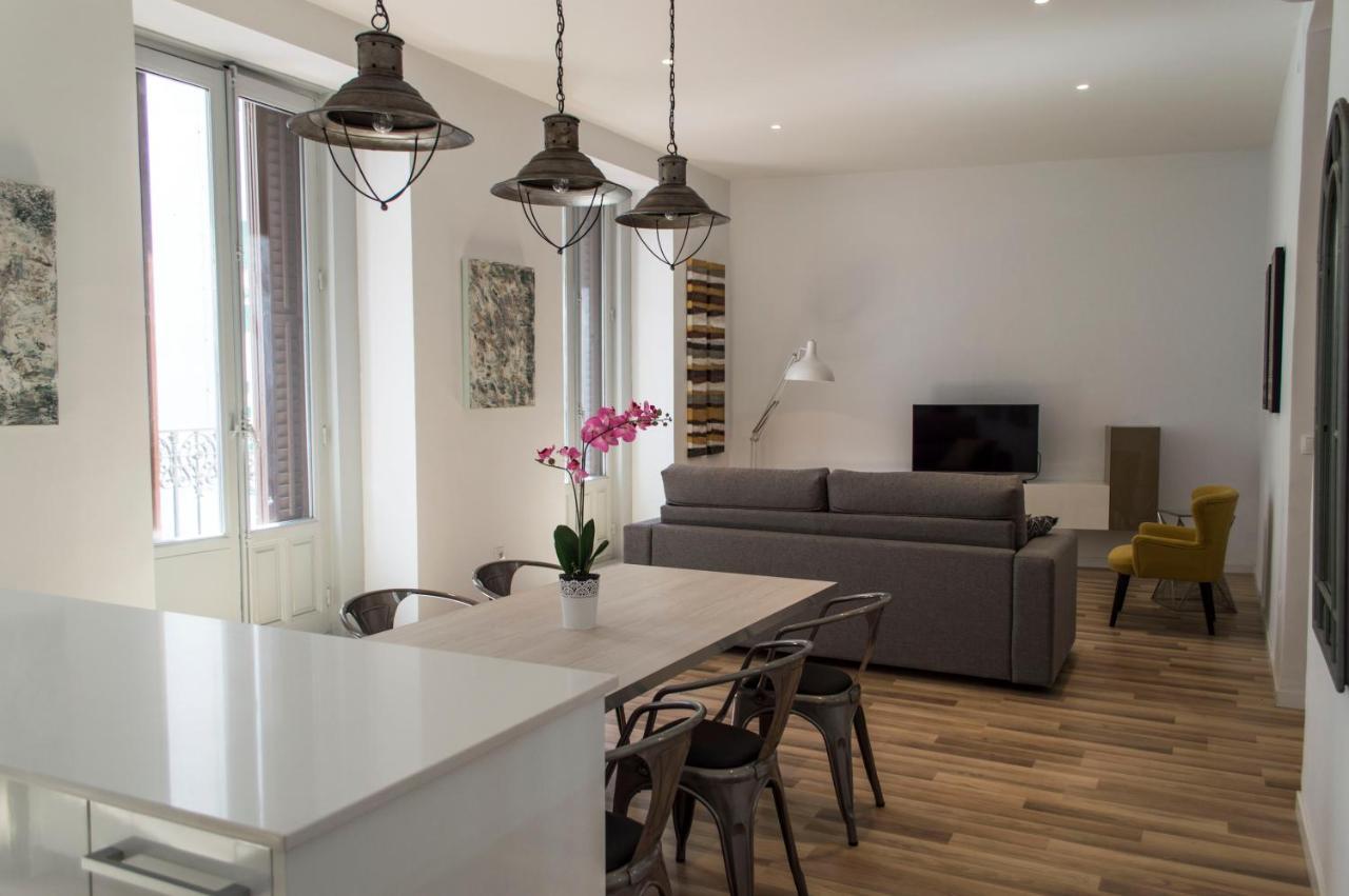 For You Rentals New Design Apartment Temporal Puerta Del Sol Pre10C Madrid Eksteriør bilde