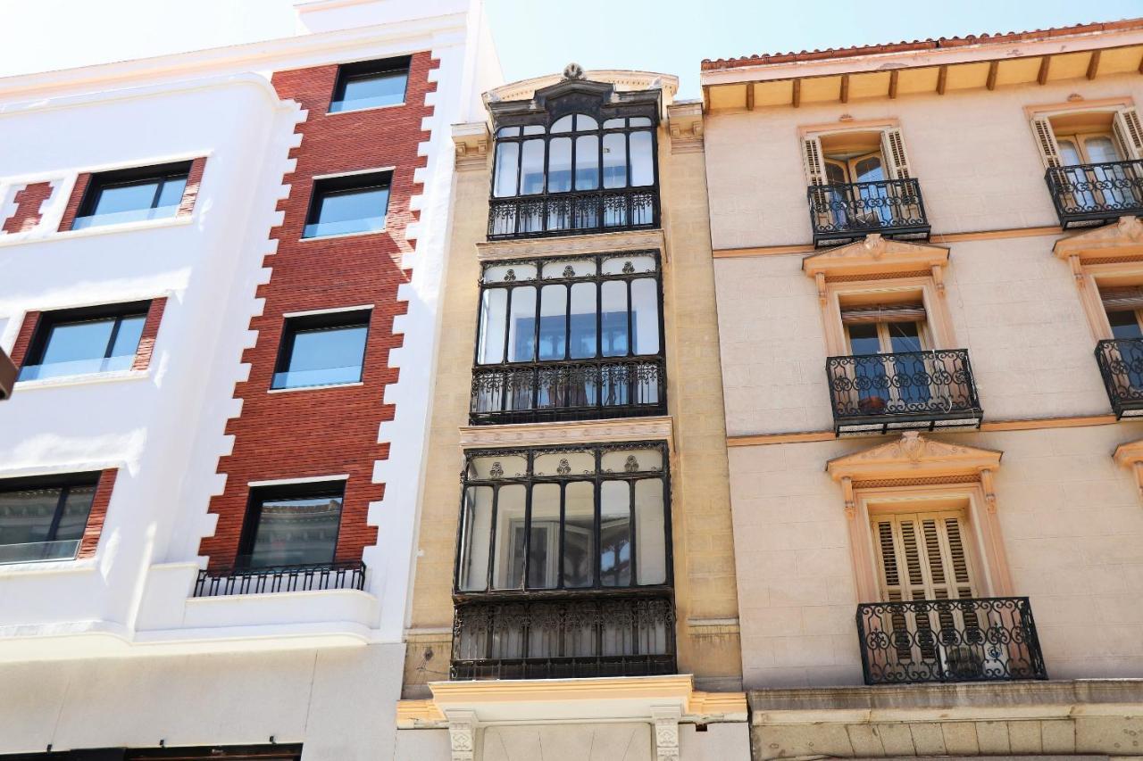 For You Rentals New Design Apartment Temporal Puerta Del Sol Pre10C Madrid Eksteriør bilde